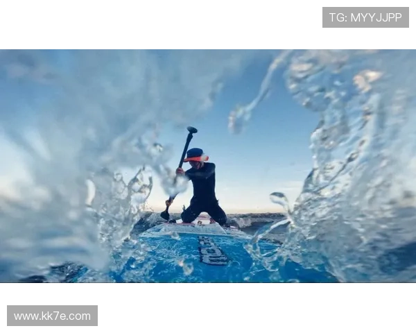 世界桨板冲浪锦标赛夏威夷站创参赛人数新纪录掀起全球关注